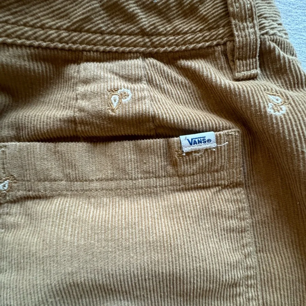 Vans x Panda collab wide leg corduroy pant. Camel. Size 30. Great condition. - Picture 3 of 12